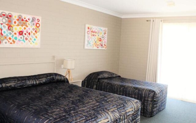 Canowindra Riverview Motel