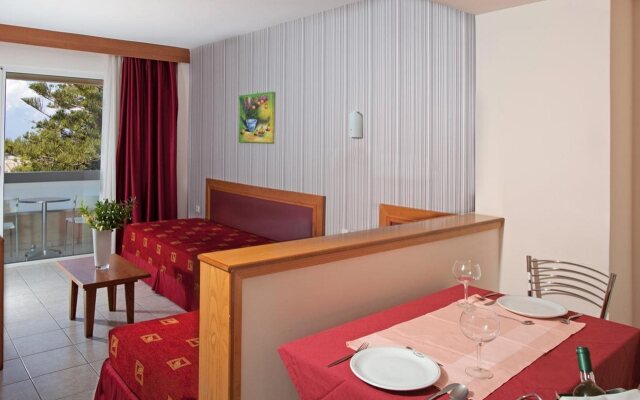 Отель Castellum Suites