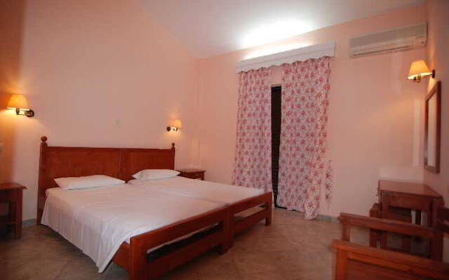 Penelope Suites