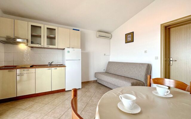 Mari - 150 m From sea - A3