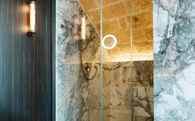 The Harbor Luxury Living