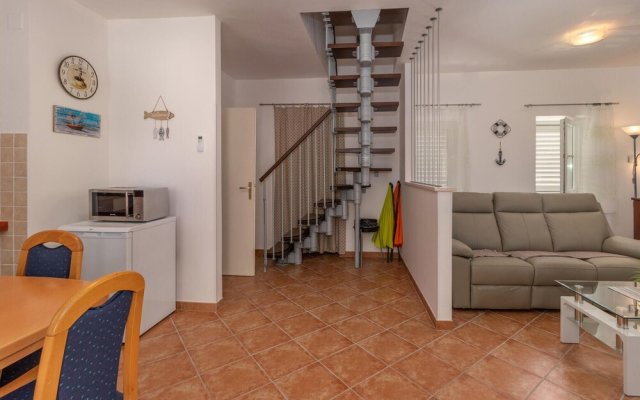 Awesome Home in Novi Vinodolski With 2 Bedrooms and Wifi