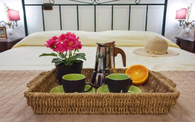 CENTER HOUSE - Apartment with Balcony Ortigia Wifi