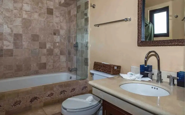 Hermosa Mayette Villa by ChezPlaya