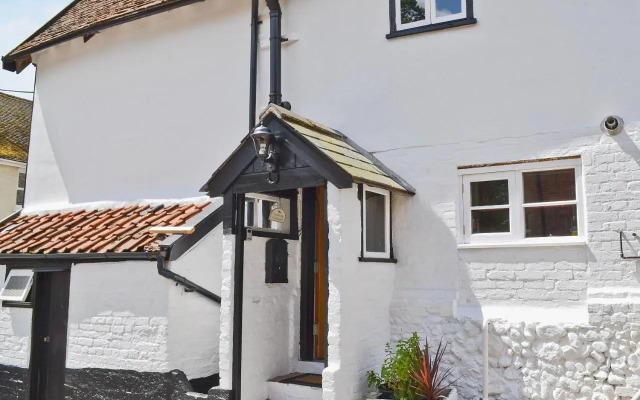 Walnut Cottage