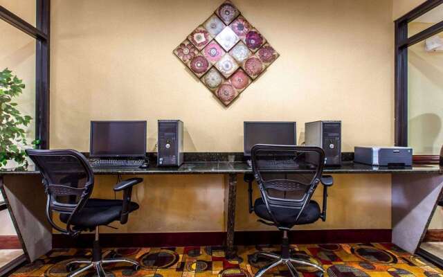 Comfort Suites Waycross