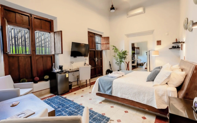 Kuxtal Hotel Boutique