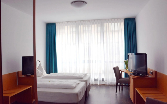 KONCEPT HOTEL Benedikt (vormals H2O)