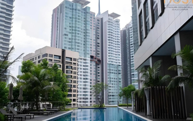 Pavilion Ceylon Hill Suites, Bukit Bintang by Perfect Host