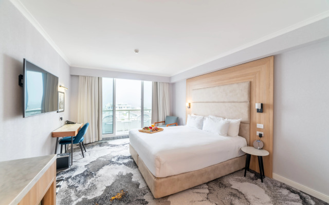 Novotel Sydney Brighton Beach