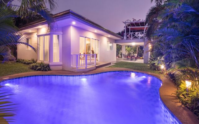 Luxury Villa With Private Swimmong Pool