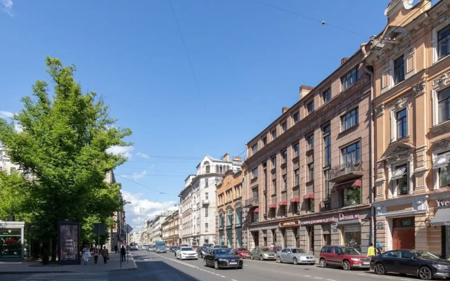 City of Rivers near Petrogradskaya