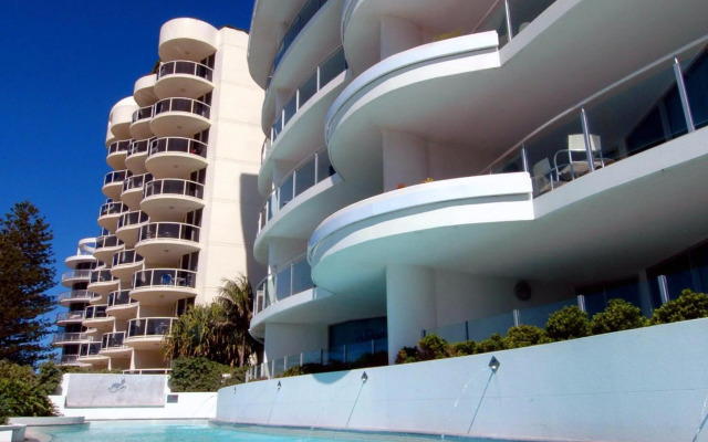 Mantra Sirocco Resort