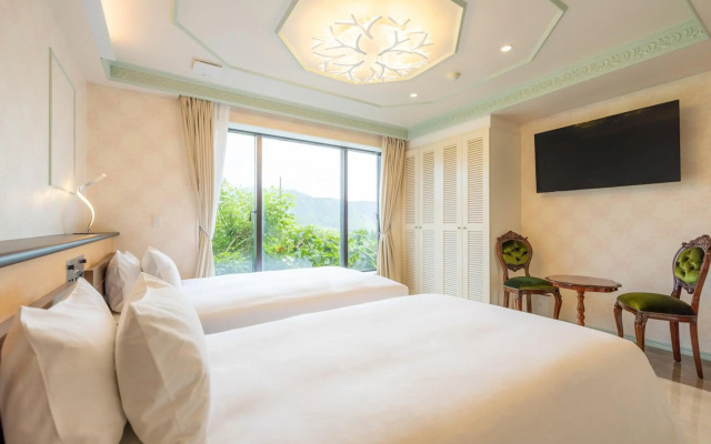 Hachijo View Hotel