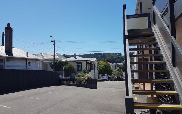 88 Wallace Court Motel