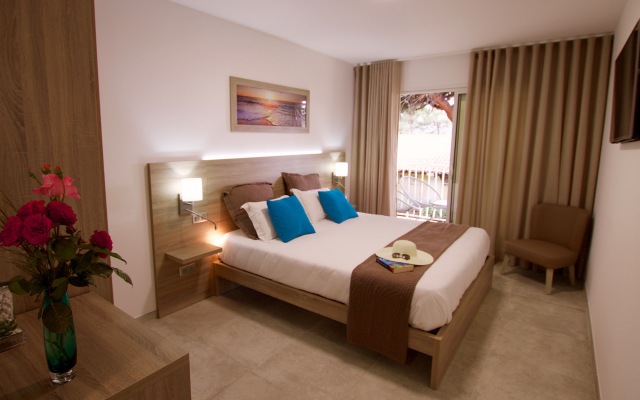 Hotel Marina di Lava