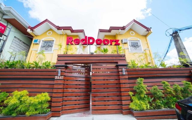 RedDoorz Plus @ A Santos Road Angeles City