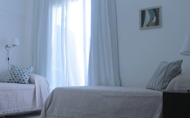 Laprida Suites