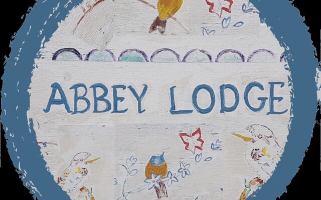 Abbey Lodge