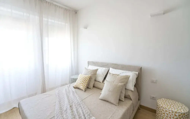 Design Flat W/terrace, Porta Nuova