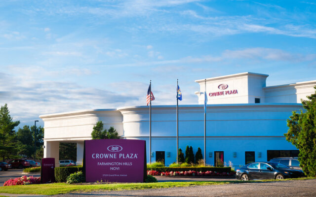 Crowne Plaza Farmington Hills Novi