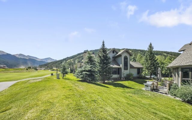 Private Dog Friendly Home Boasts Incredible Views - WD25 by RedAwning