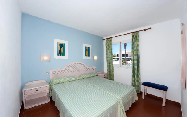 Oasis Park Apartamentos