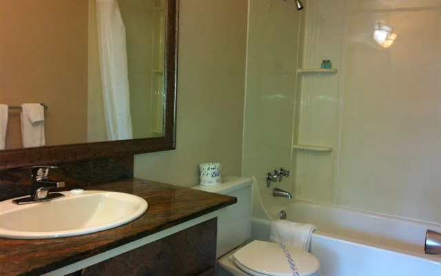 Coquitlam Sleepy Lodge