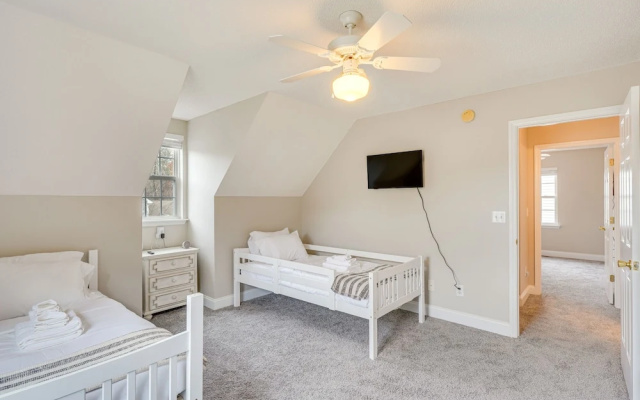 Durham Vacation Rental ~ 6 Mi to Downtown!