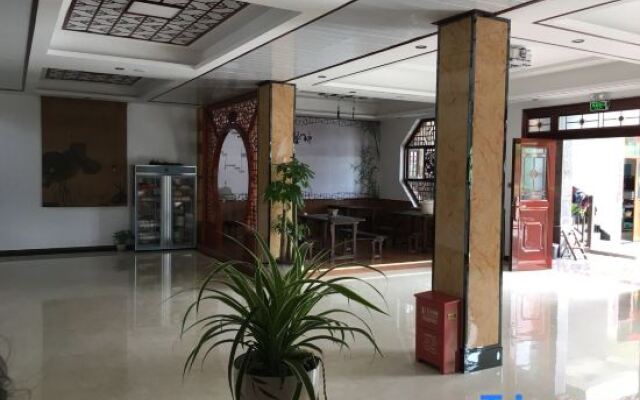 Ningguo Impression Hongcun Inn (Chujiatan Branch)