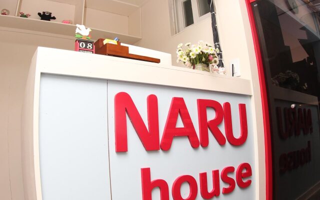 Naru Hostel