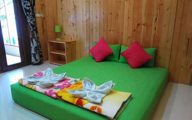Klong Mad Good View Homestay