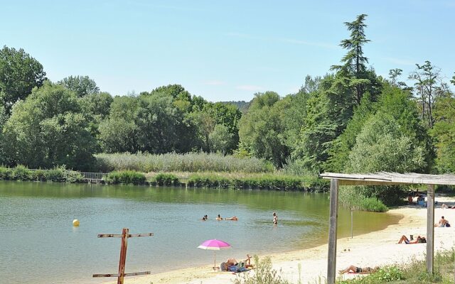 Characteristic Country House With Private Pool and Views of the Mont Ventoux