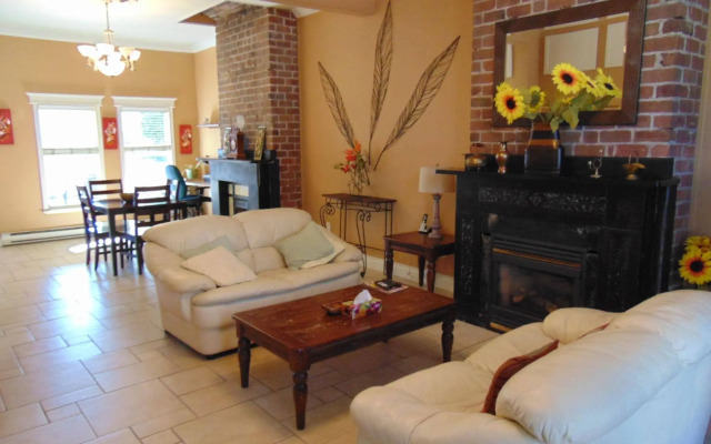 Downtown Executive Suites - Queens Road