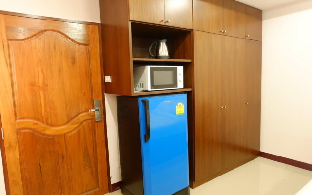 Warit Tower At Chang Phuak By Hjz