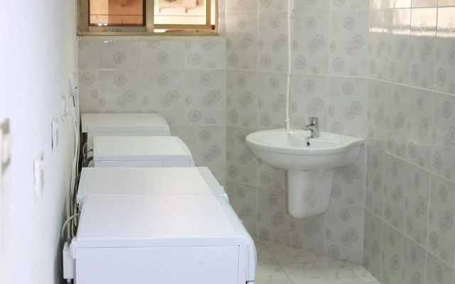 Uptown Modern Furnished Apartments