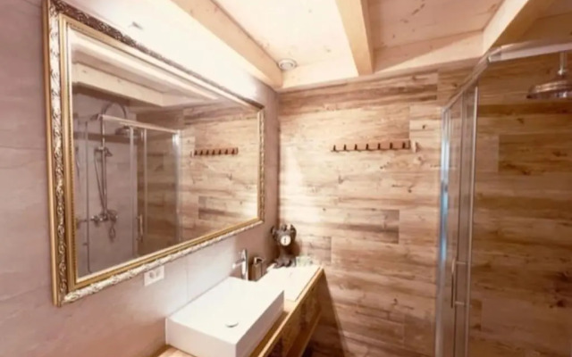 Chic new apartment x up to 4 people, pets allowed