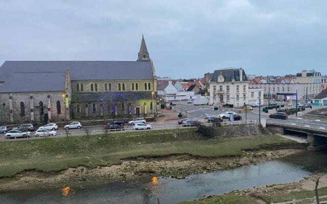 Joli Studio proche plage et centre avec parking