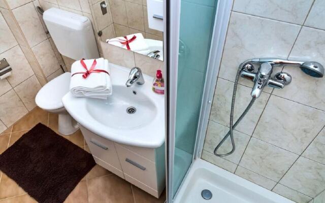 Mari - 250 m From sea - A1