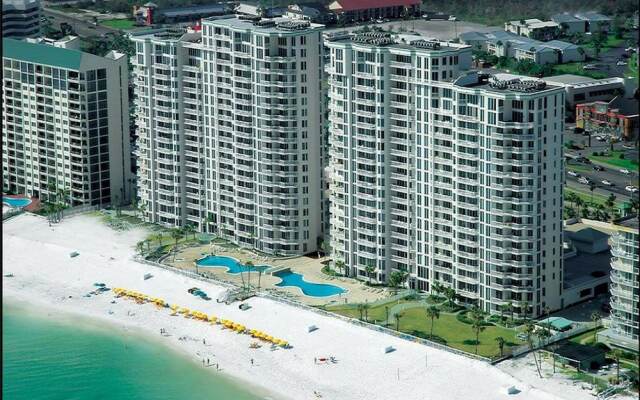 Silver Beach Towers 1102e by Destin Getaways