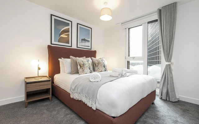 Two Bedroom Waterside Flat