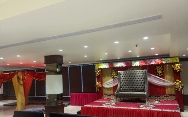 Hotel Pearl Inn