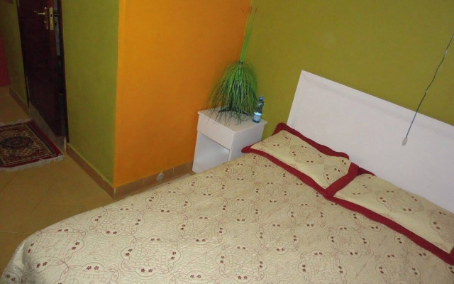 Twin Spot Guest House Naivasha