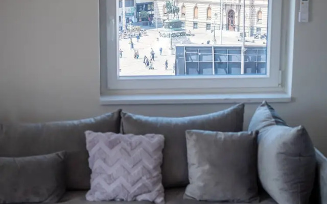 Residence Republic Square- Luxury at Top Location