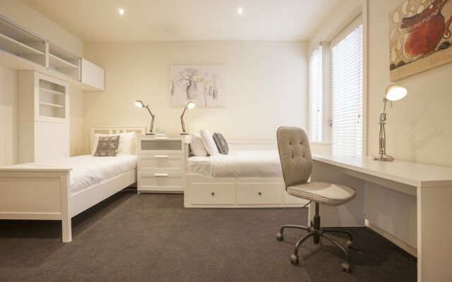 Boutique Stays - Elwood Hideaway