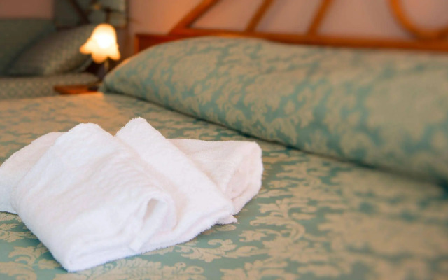 Hotel Eden