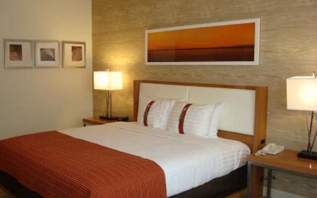 Holiday Inn Express & Suites Nassau by IHG