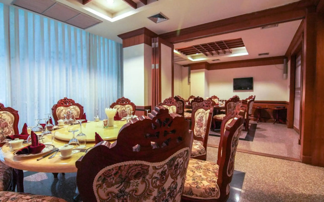 Arawan Riverside Hotel