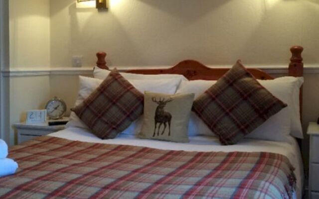 The Red Lion Hotel