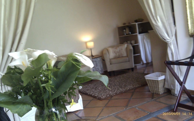 Orange Ville Guesthouse